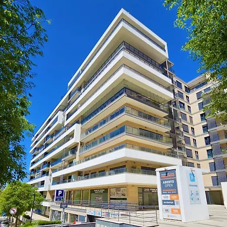 Da Rocha Prime Rezidenz With Garage Apartamento Portimão