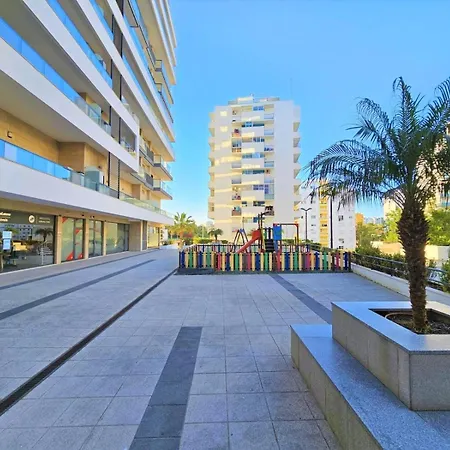 Da Rocha Prime Rezidenz With Garage Portimão